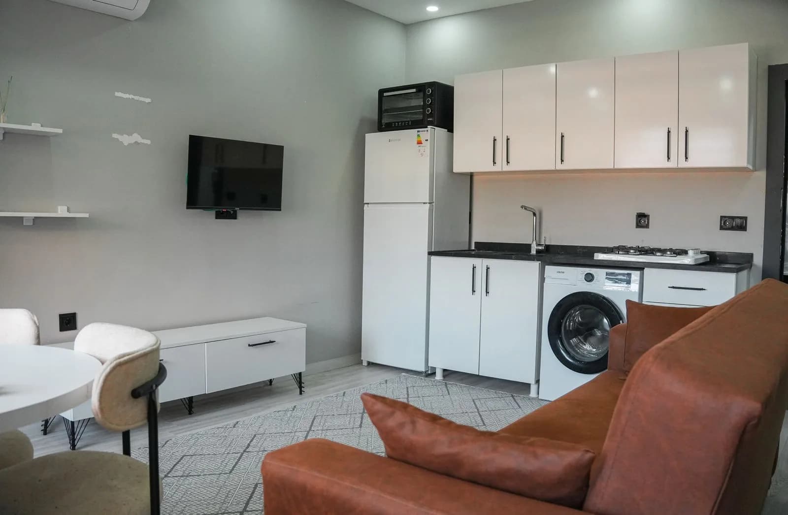 AY OTEL 1+1 oda mutfağı
